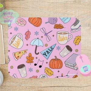 ☁️ HANDCRAFTED MOUSEPAD - GILMORE GIRLS INSPIRED FALL WINTER FEST